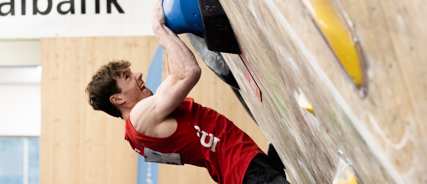 Schweizermeisterschaft Bouldern 2024 Domat/EmsZwischen den beiden Lead Weltcups fand die SM in der Disziplin Bouldern statt. Mit einem befreiten Kopf konnte ich den Vize-Schweizermeistertitel erklettern! Danke Quadrell für den coolen Event, hat echt Spass gemacht!